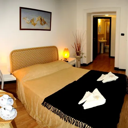 Bed & Breakfast L'arco Del Colosseo