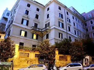 Bed & Breakfast L'arco Del Colosseo *